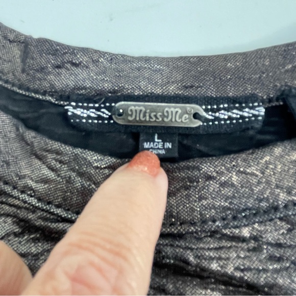 Miss Me Metallic Sequin Top Size L never worn - Picture 8 of 8